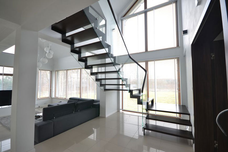 Zig Zag stairs